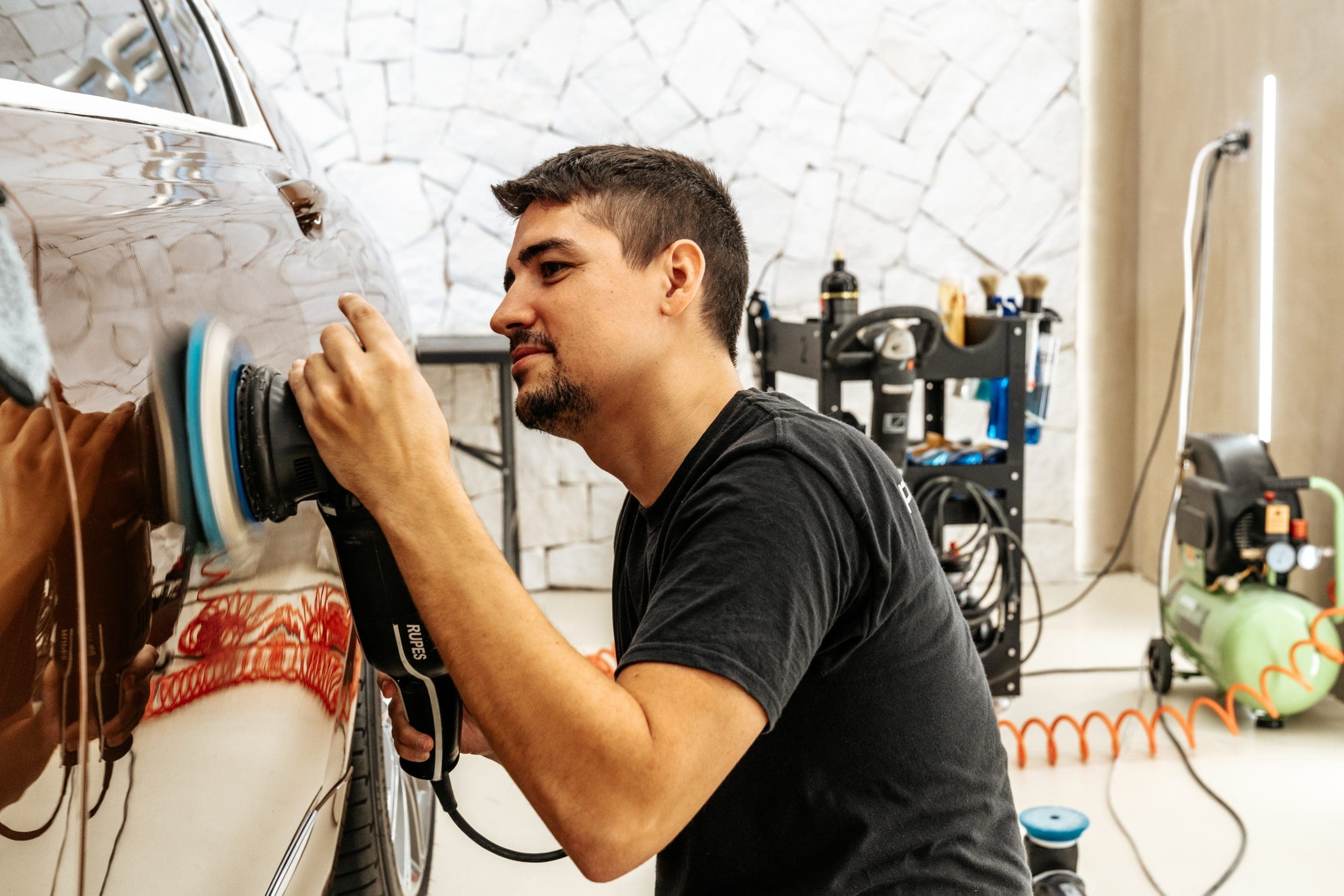 Pulido y corrección de pintura: cuándo vale la pena y qué puedes esperar